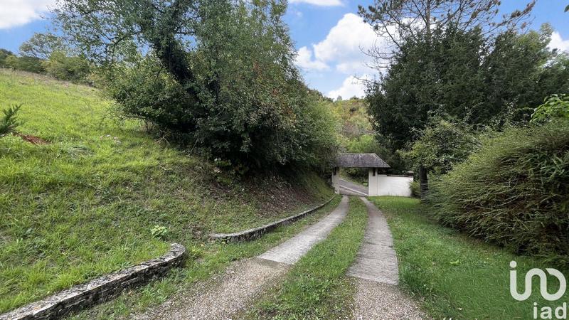 Maison - 213 m² - 8 pièces