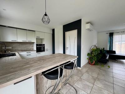 Maison - 83 m² - 4 pièces