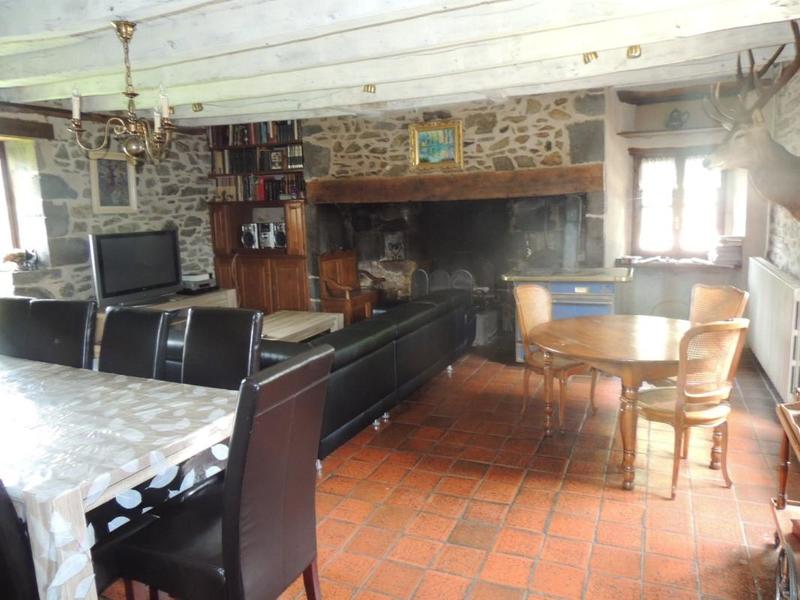 Maison - 285 m² - 12 pièces