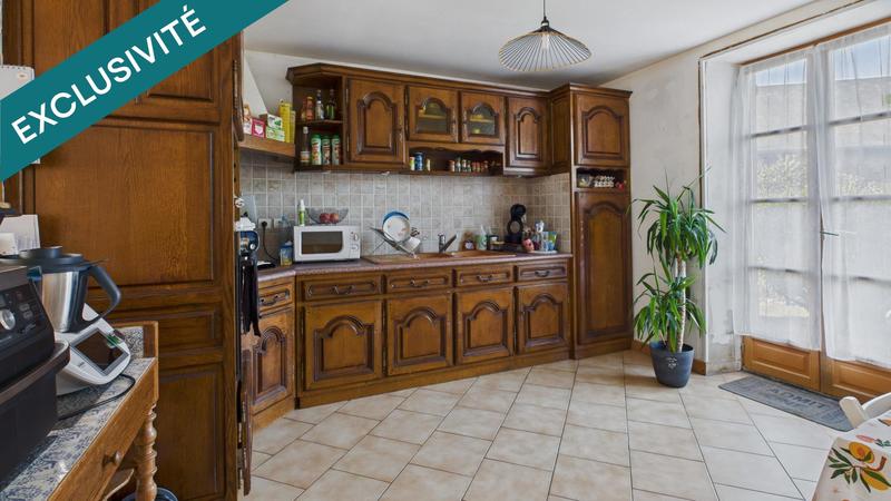 Maison - 200 m² - 6 pièces