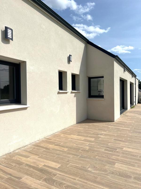 Maison - 142 m² - 6 pièces