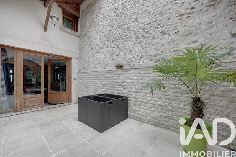 Maison de ville - 140 m² - 7 pièces