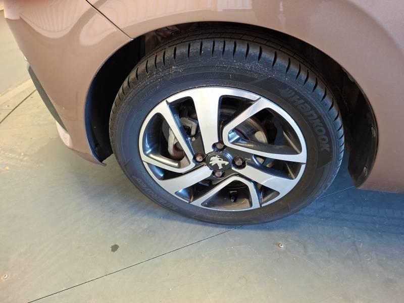 Peugeot 108 1.2 PureTech 82ch Bvm5 Allure Top!