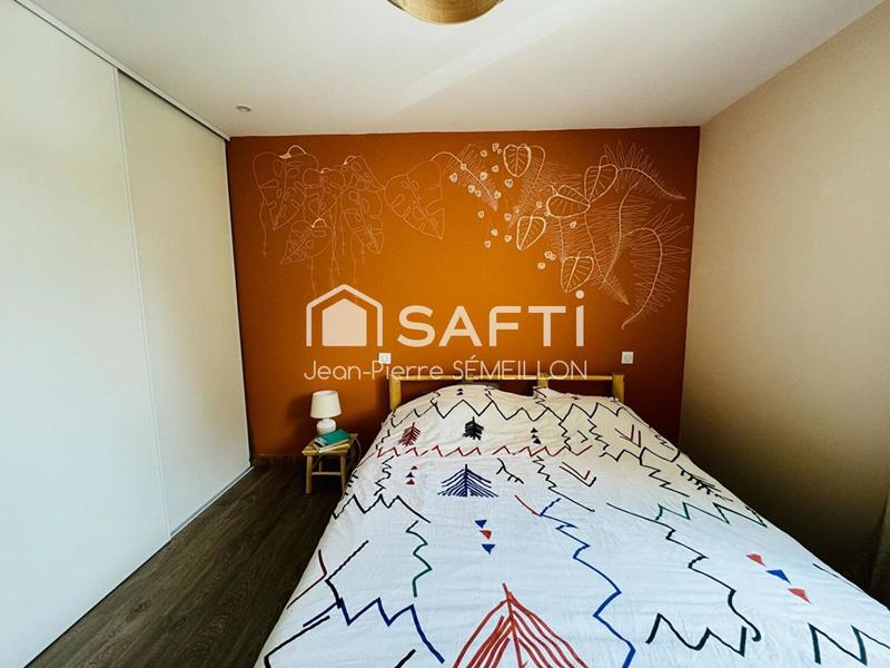 Maison - 250 m² - 7 pièces