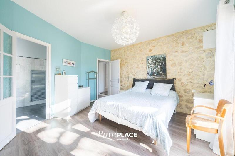 Propriété - 195 m² - 7 pièces