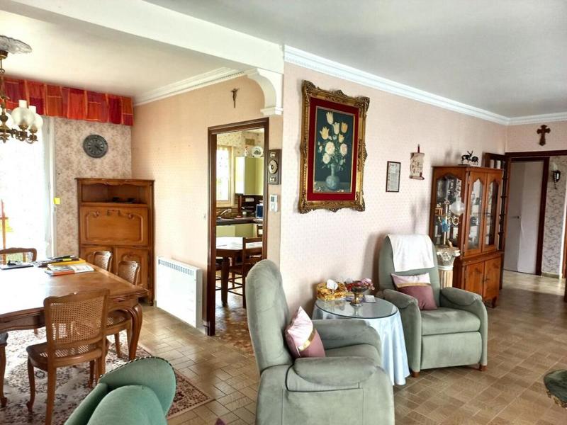 Maison - 154 m² - 9 pièces