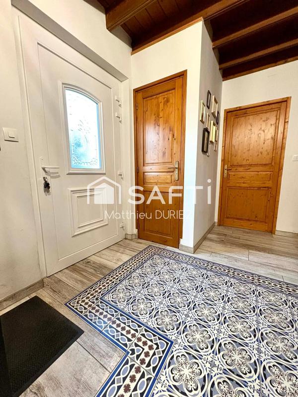 Maison - 160 m² - 10 pièces