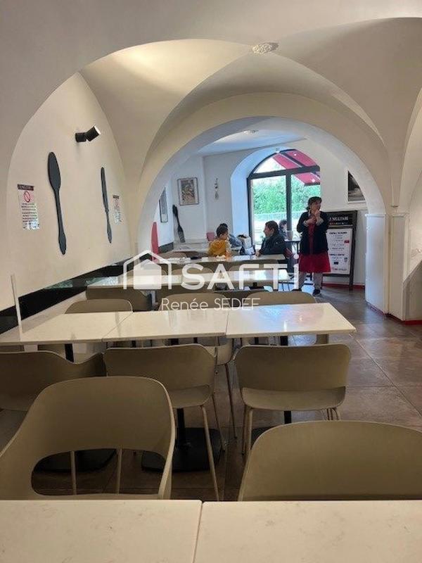 Local commercial - 233 m²