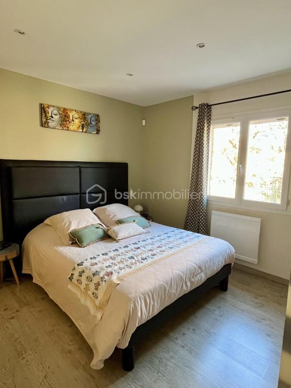 Maison - 170 m² - 8 pièces