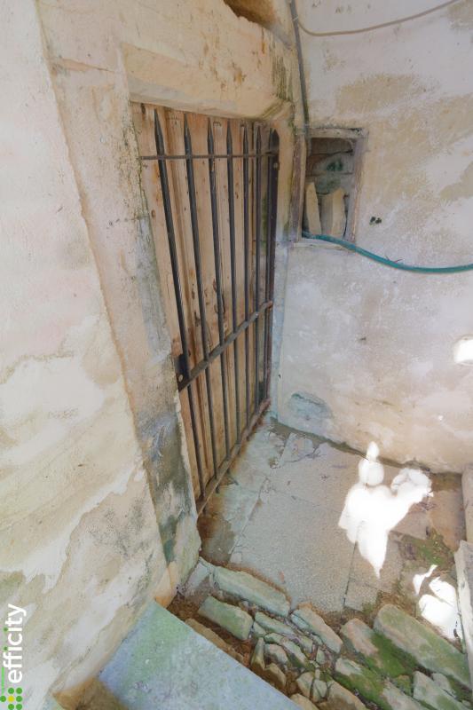 Maison - 290 m² - 11 pièces