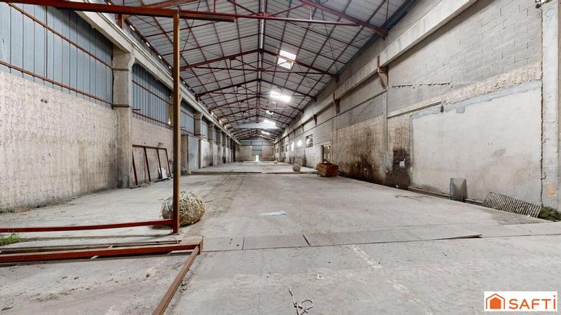 Bureau - 10 600 m² - 8 pièces