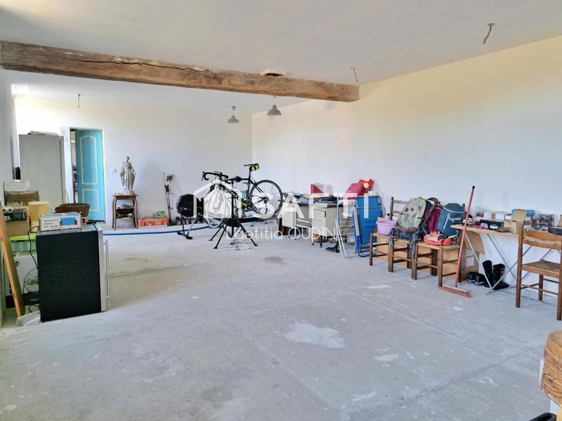 Maison - 166 m² - 6 pièces