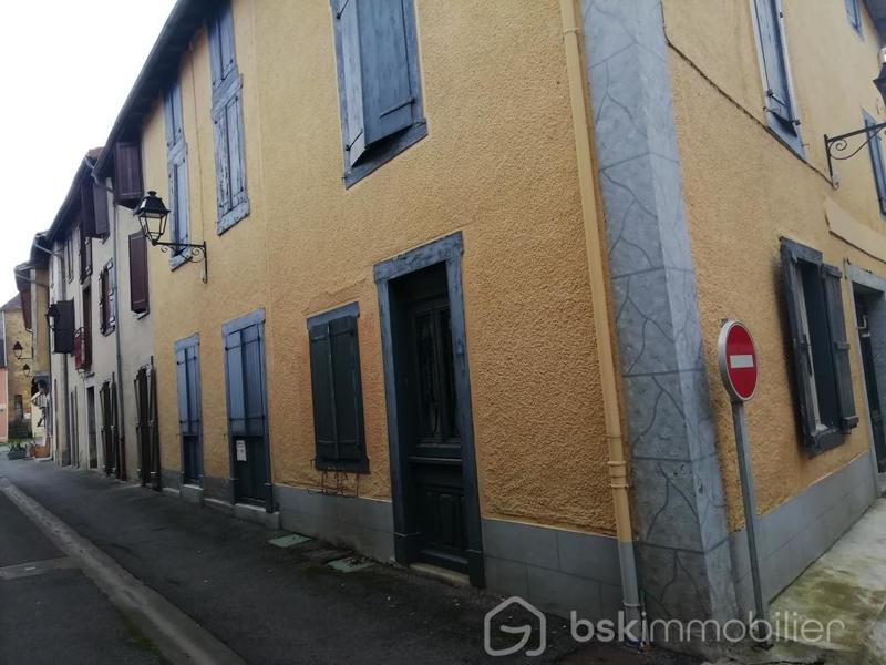 Maison ancienne - 161 m² - 7 pièces