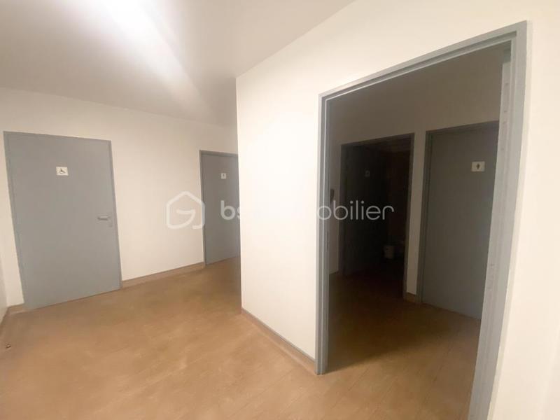 Bureau - 18 m² - 1 pièce