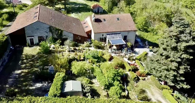 Maison - 278 m² - 10 pièces