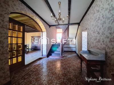 Maison - 201 m² - 6 pièces