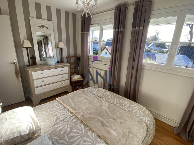 Maison - 178 m² - 7 pièces