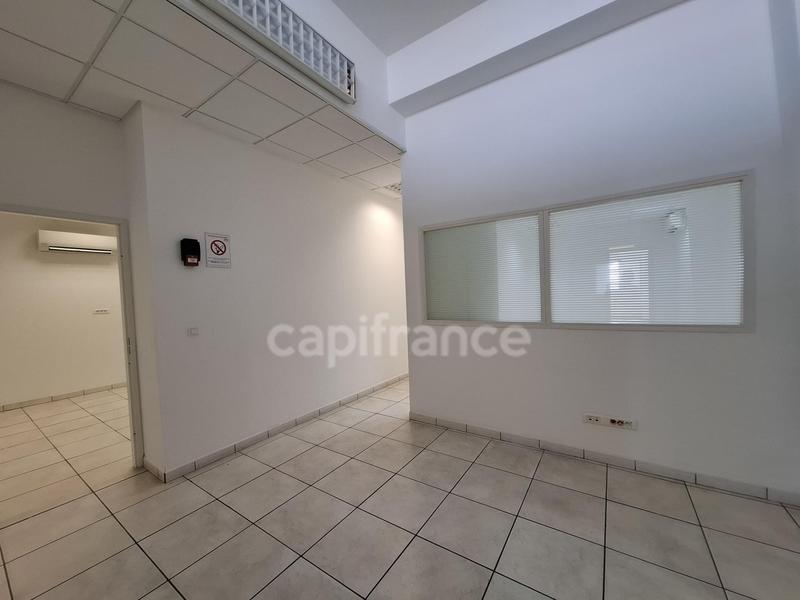 Bureau - 310 m² - 13 pièces