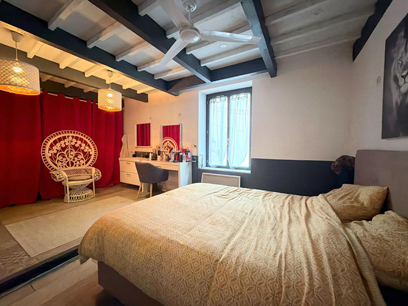 Maison - 110 m² - 5 pièces