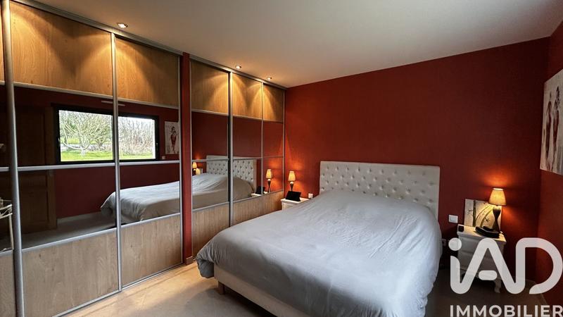 Maison - 217 m² - 8 pièces