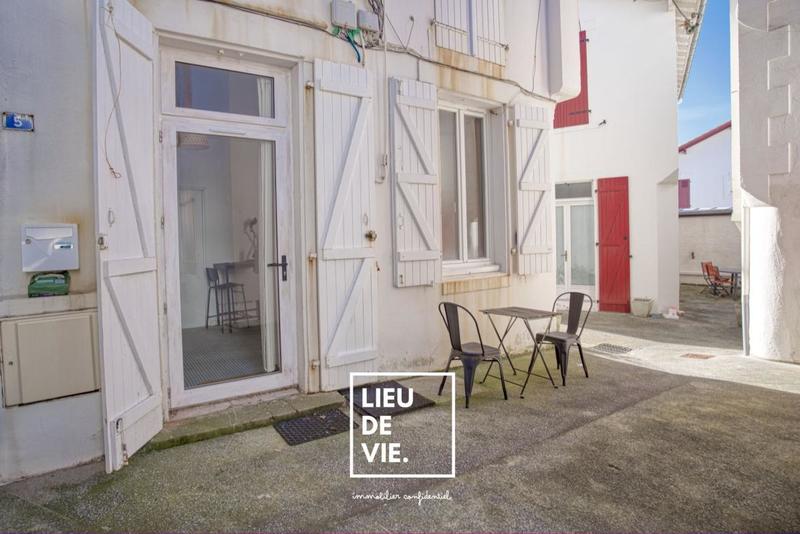 Appartement ancien - 19 m² - 1 pièce