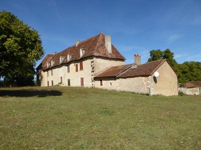 Château - 537 m² - 14 pièces