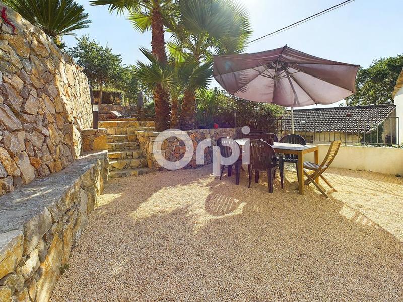 Maison - 95 m² - 3 pièces