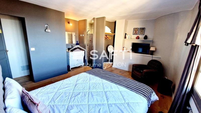 Maison - 182 m² - 6 pièces