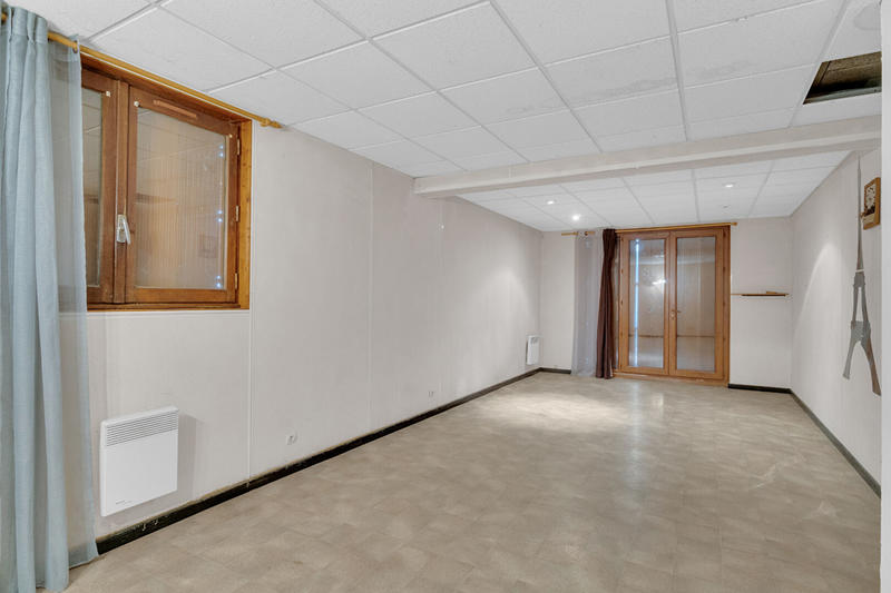 Maison - 162 m² - 7 pièces