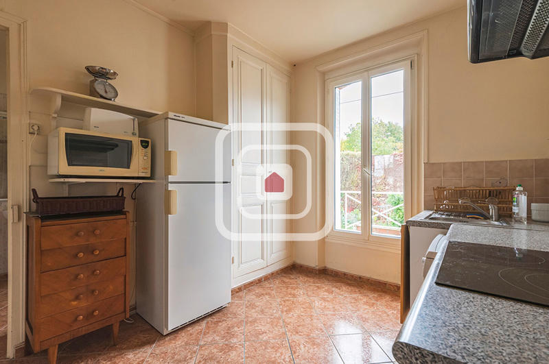 Maison - 185 m² - 7 pièces