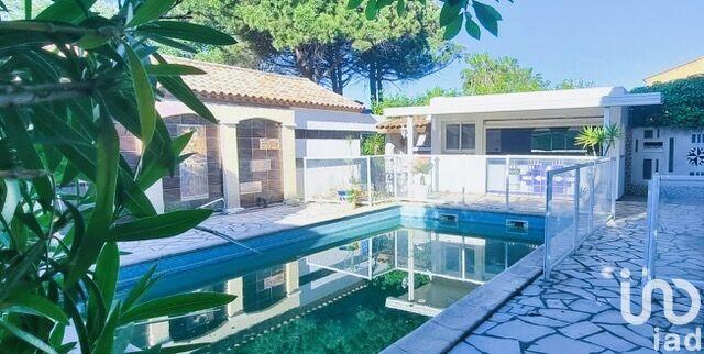 Maison - 165 m² - 8 pièces