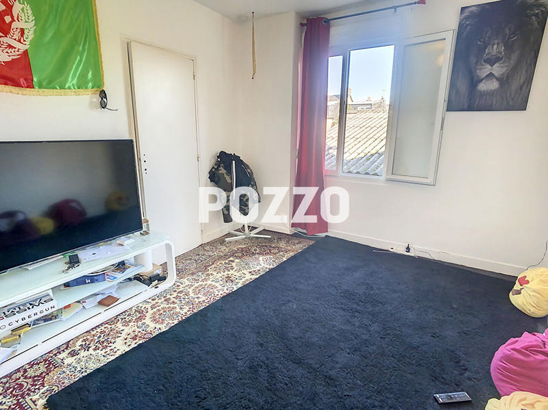 Immeuble - 244 m² - 10 pièces