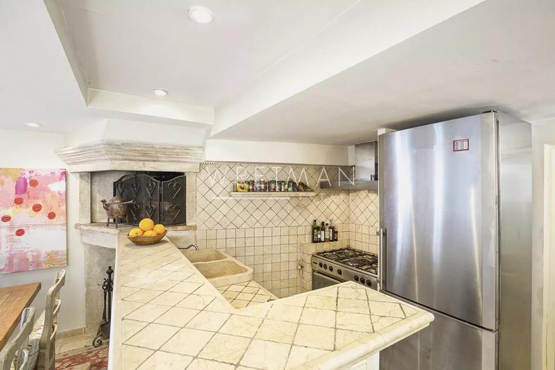 Maison de ville - 88 m² - 5 pièces