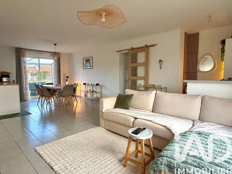 Maison - 111 m² - 6 pièces