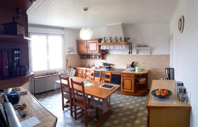 Maison - 110 m² - 4 pièces