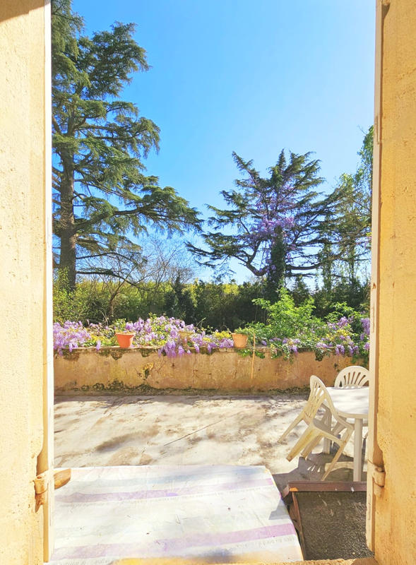 Maison - 302 m² - 8 pièces