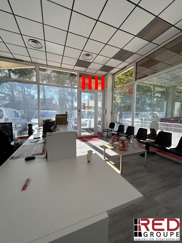 Bureau - 183 m²