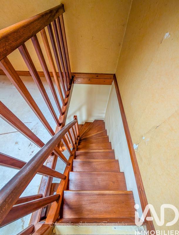 Maison - 105 m² - 4 pièces