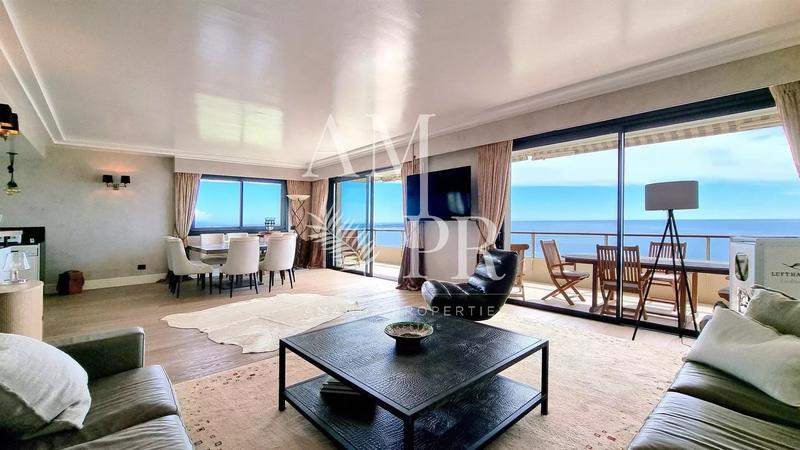 Appartement - 121 m² - 3 pièces