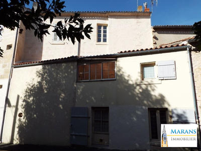 Maison - 180 m² - 8 pièces