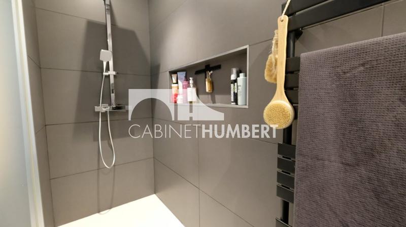 Appartement - 206 m² - 5 pièces