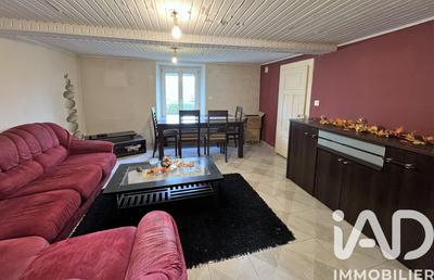 Maison de village - 90 m² - 5 pièces