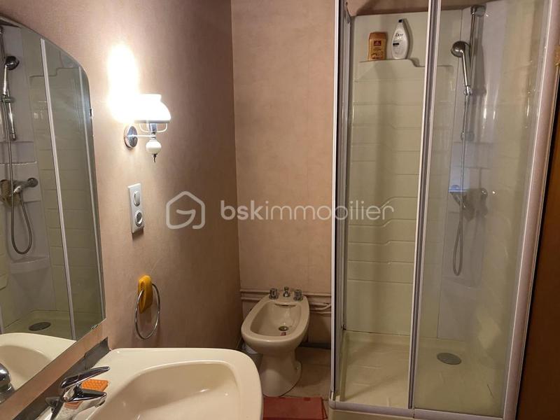 Immeuble - 250 m² - 8 pièces