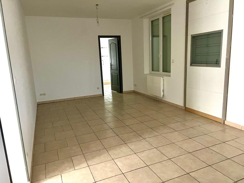 Maison - 70 m² - 4 pièces