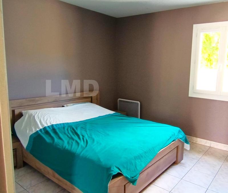 Maison traditionnelle - 74 m² - 1 pièce