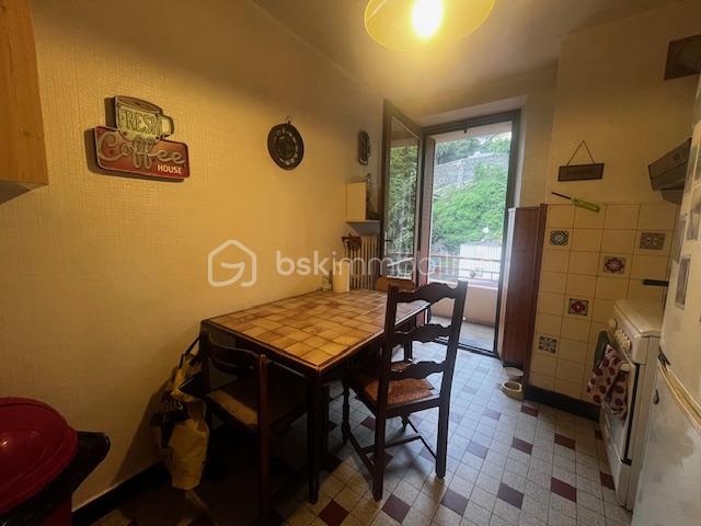 Immeuble - 309 m² - 14 pièces