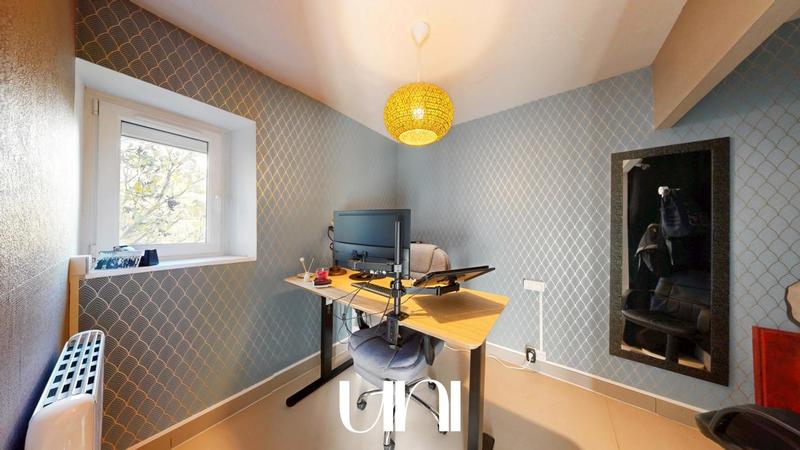 Maison - 184 m² - 7 pièces