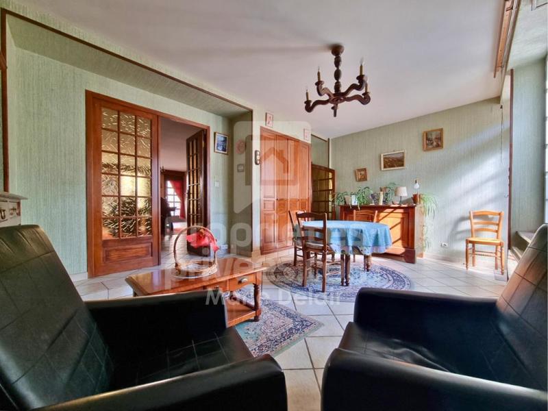 Maison - 101 m² - 5 pièces