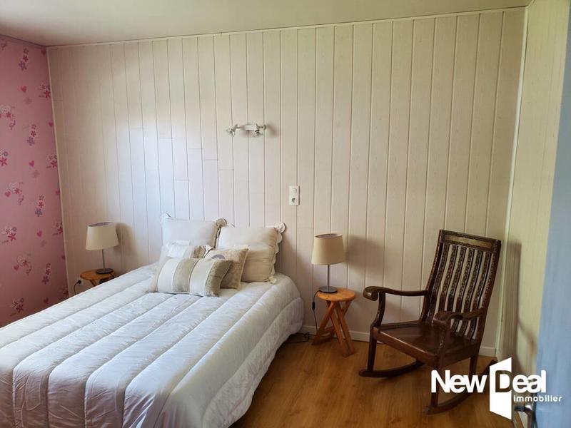 Pavillon - 170 m² - 7 pièces