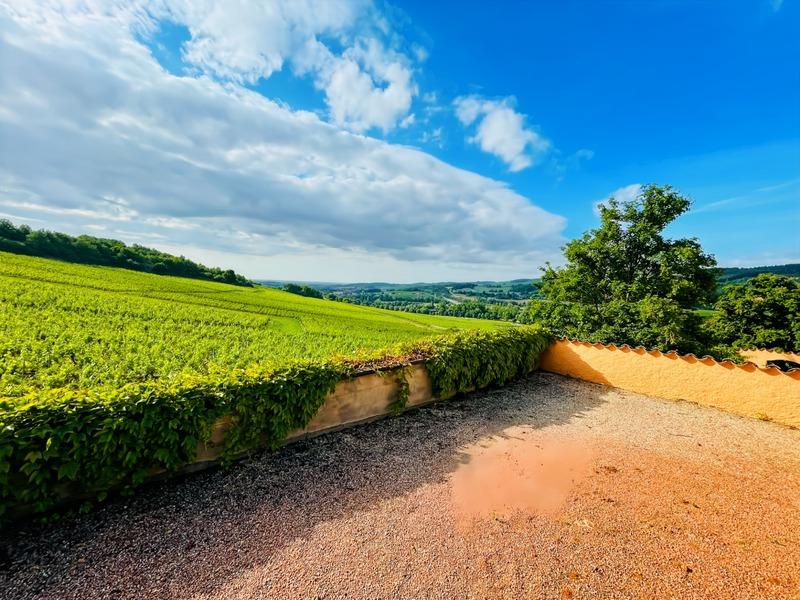 Maison - 200 m² - 8 pièces